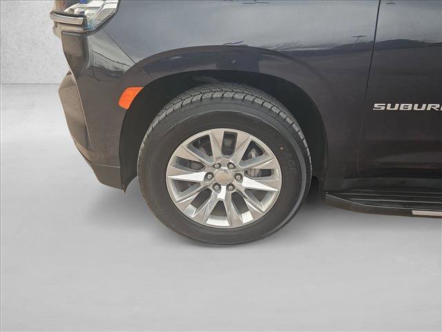 Used 2023 Chevrolet Suburban Premier image 25