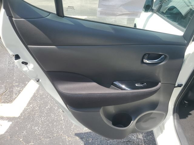 Used 2019 Nissan Leaf SV Plus w/ SV Plus Technology Package FWD image 7