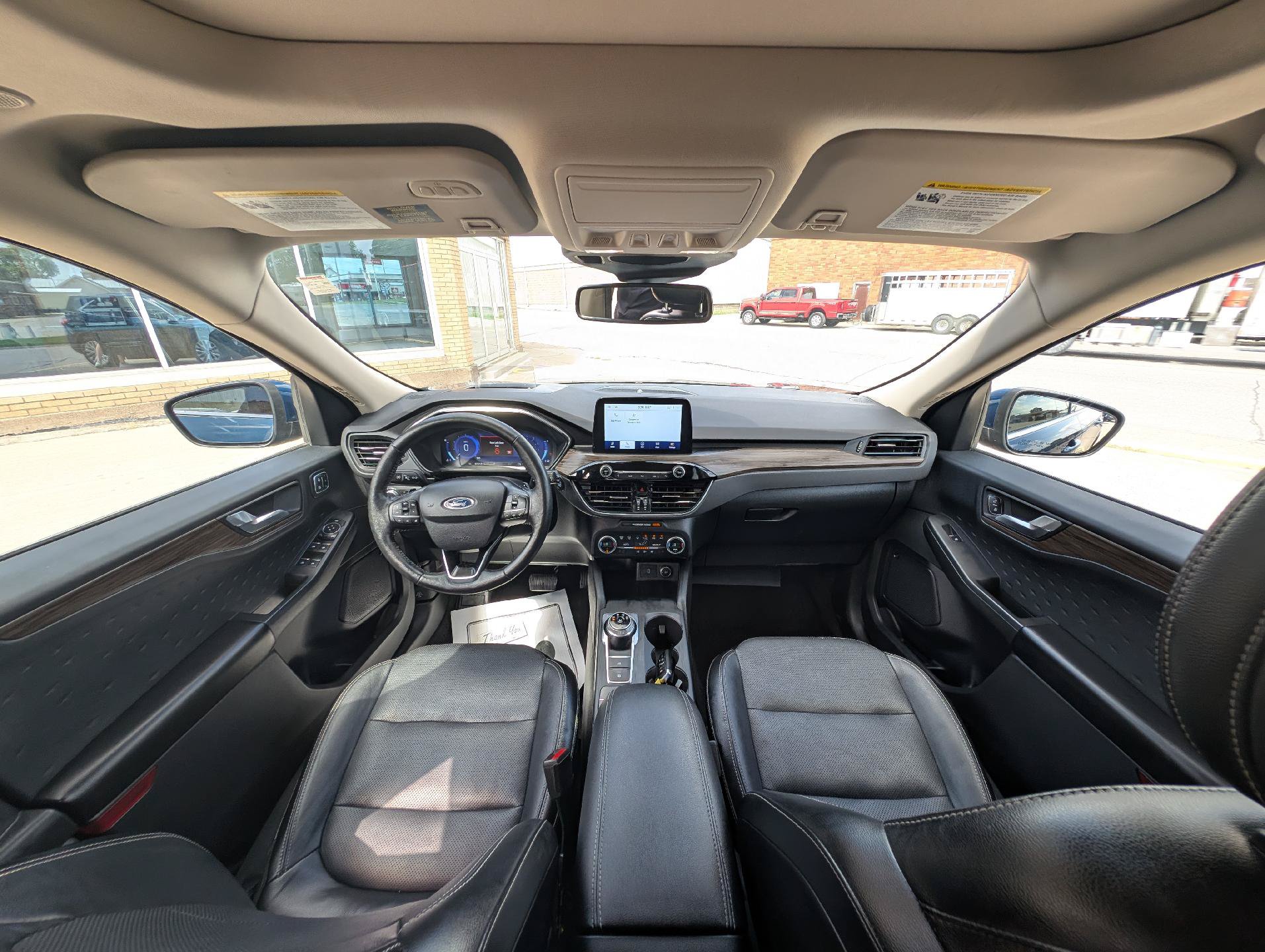 Used 2020 Ford Escape Titanium AWD/4WD image 31