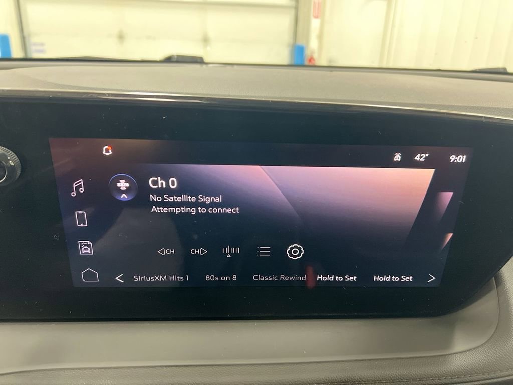 Used 2025 Buick Encore GX Sport Touring w/ Comfort Package AWD/4WD image 13