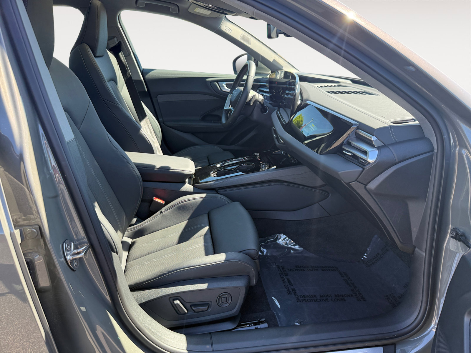 Used 2025 Audi A5 2.0T Premium Plus w/ Premium Plus AWD/4WD image 19