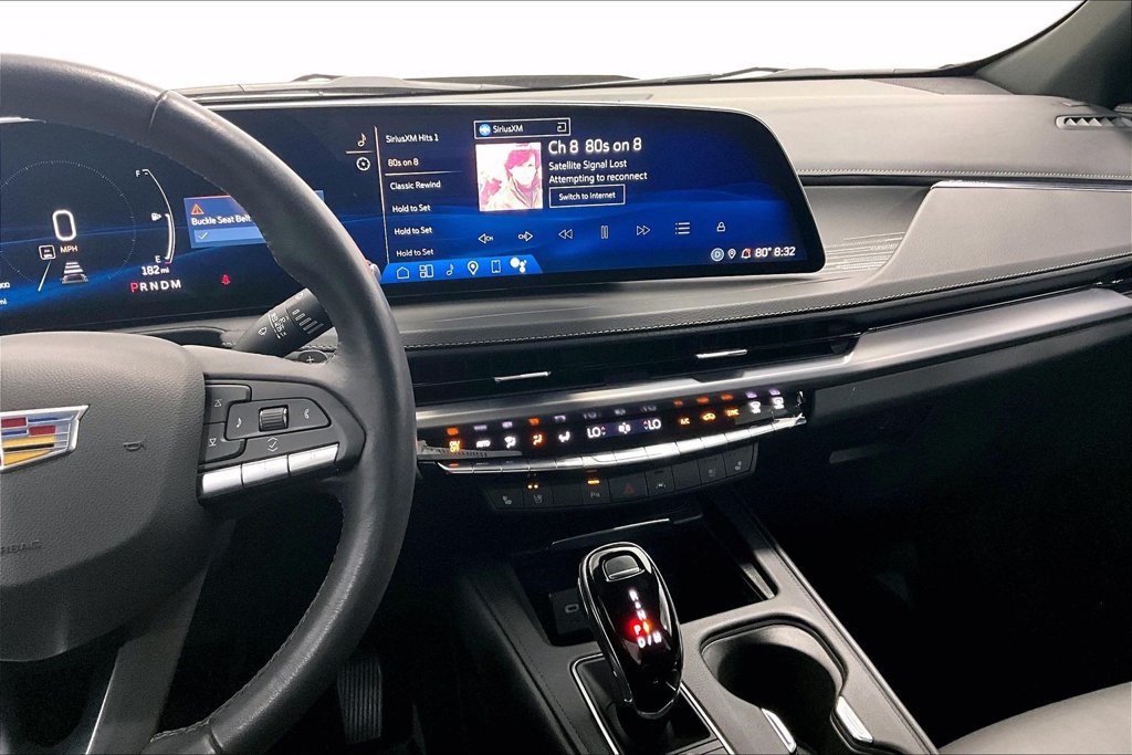 Used 2024 Cadillac XT4 Premium Luxury FWD image 7