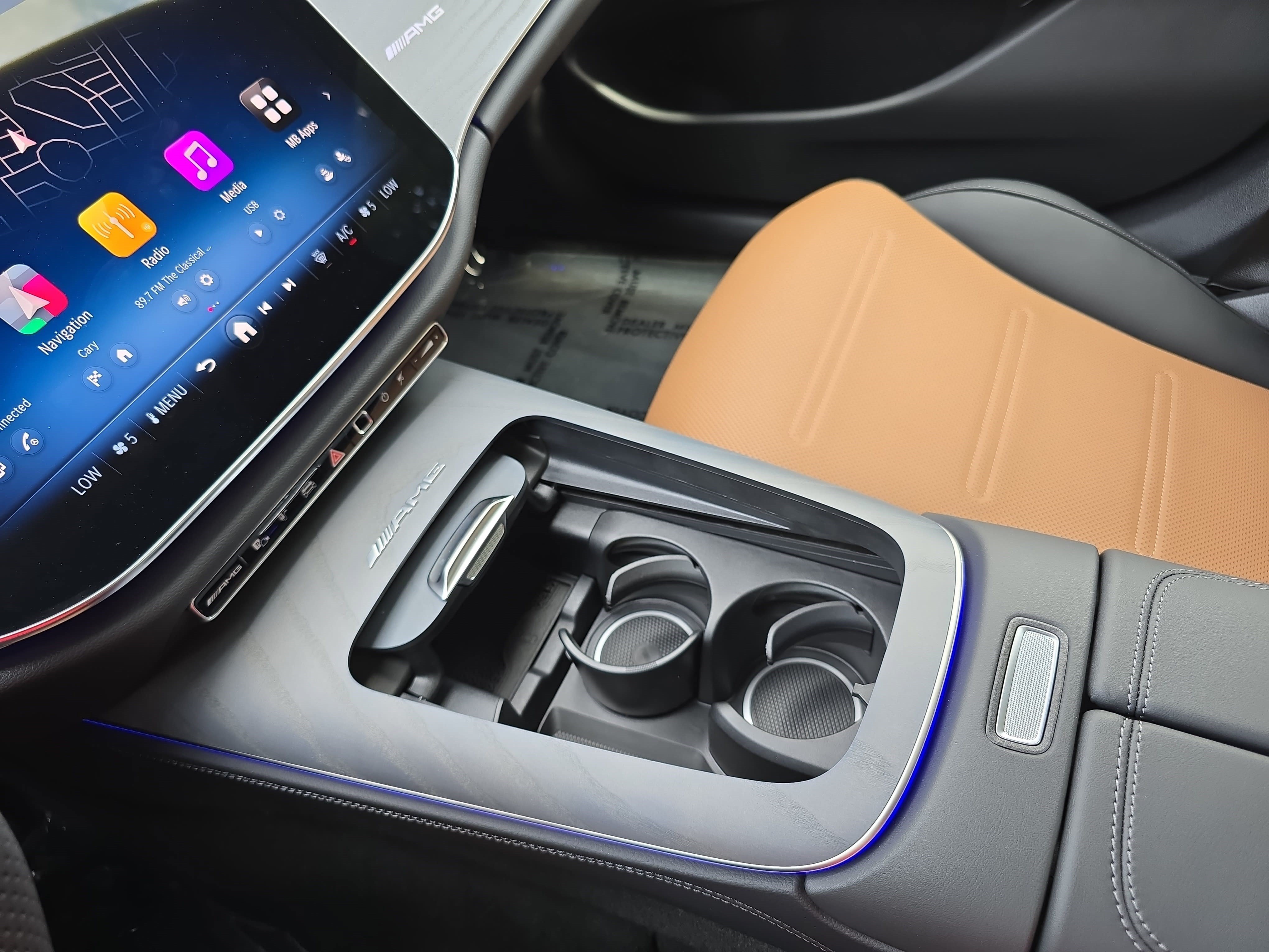 New 2026 Mercedes-Benz E 53 AMG e 4MATIC Sedan image 25