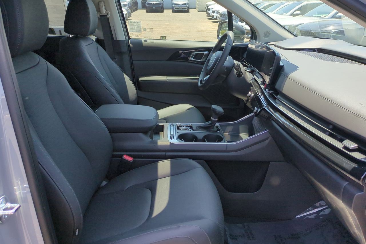 New 2026 Kia Carnival SX Prestige image 25