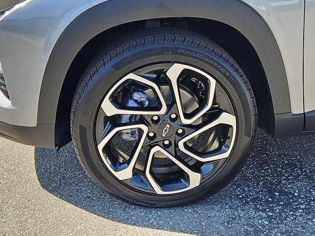 New 2026 Chevrolet Trax RS w/ Sunroof Package FWD image 33