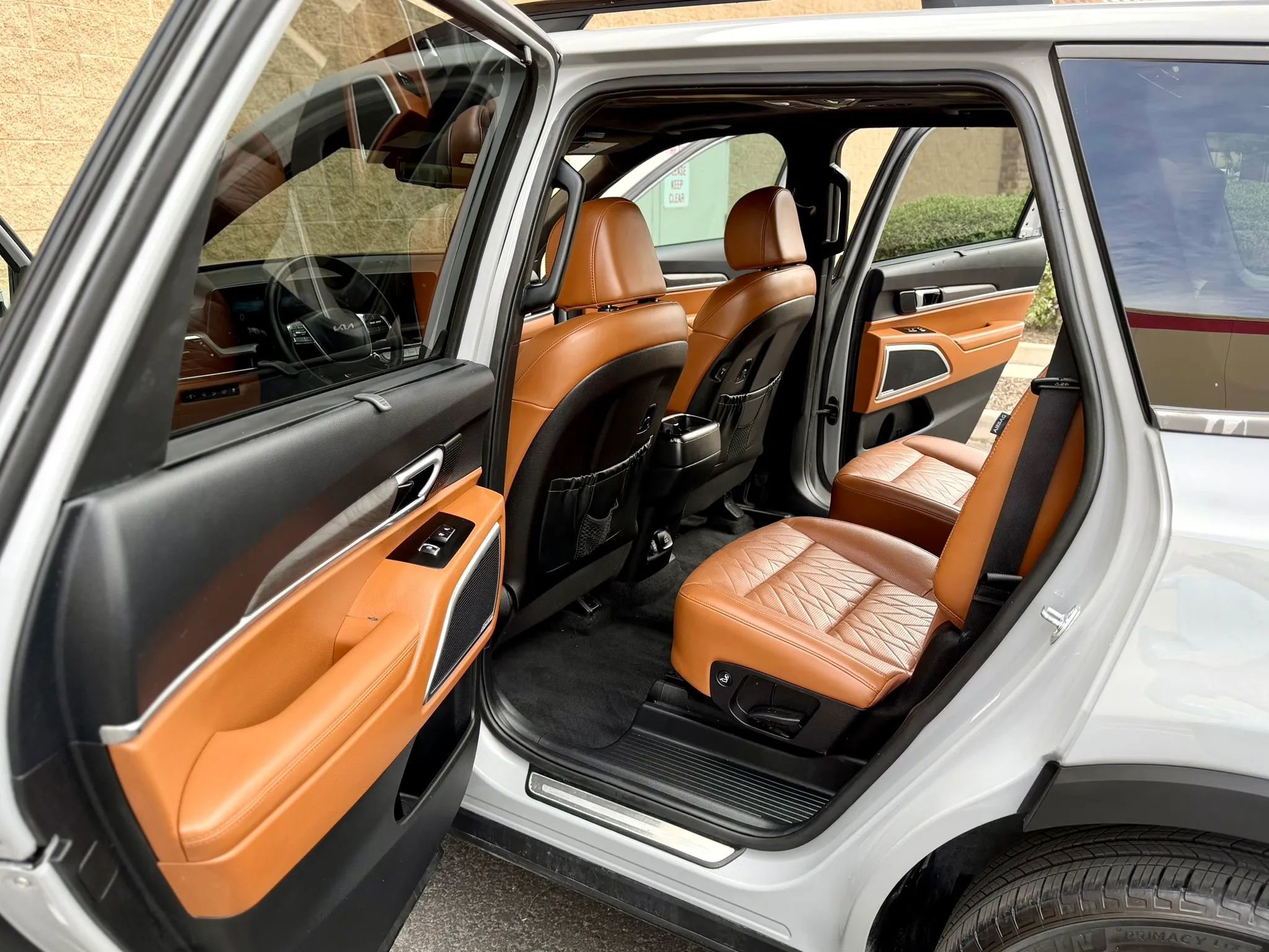 Used 2025 Kia Telluride SX Prestige X-Line AWD/4WD image 12