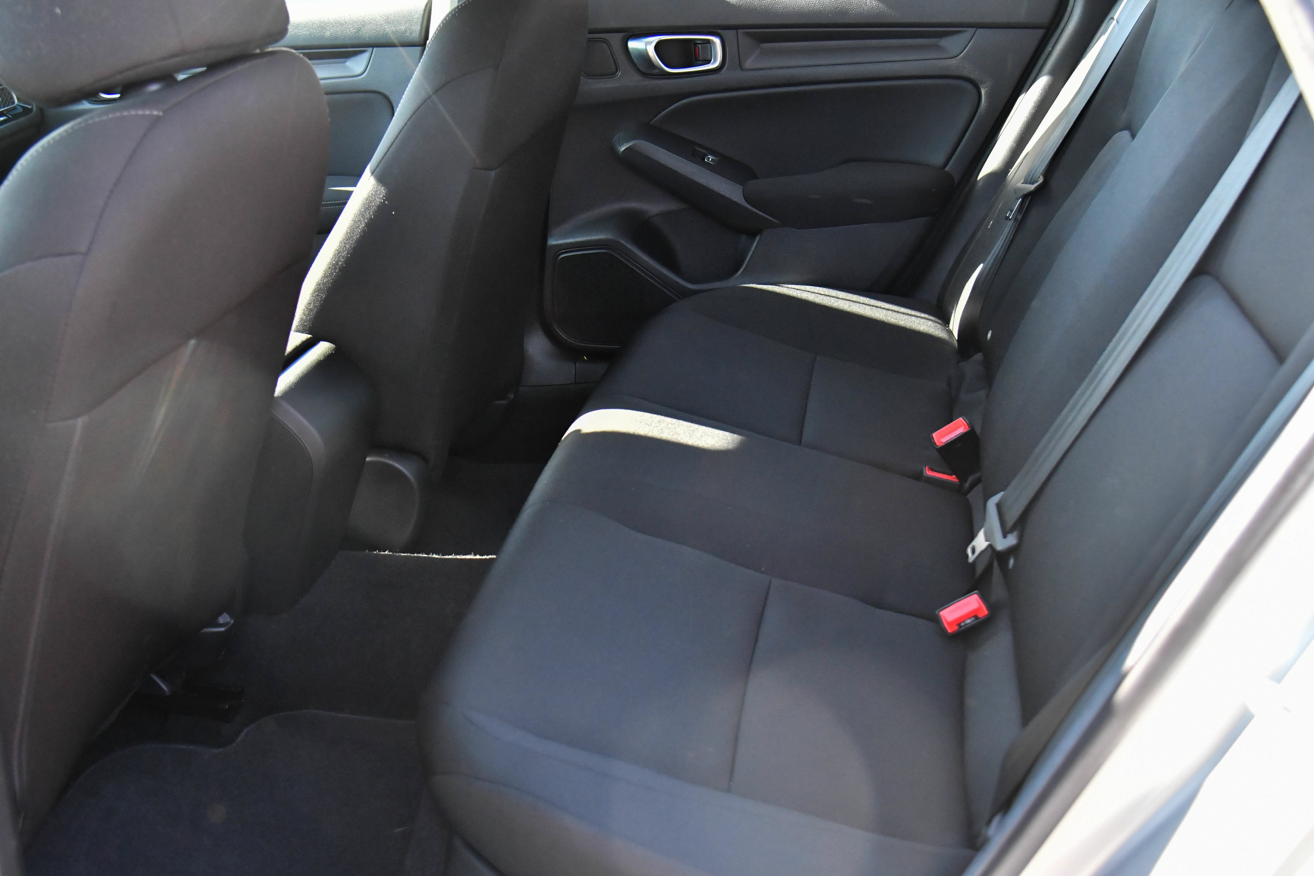 Used 2025 Honda Civic LX image 34