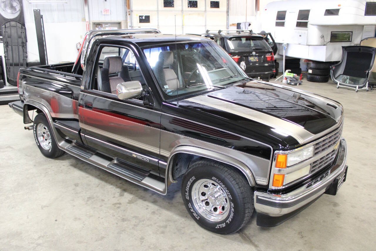 Used 1990 Chevrolet Silverado 1500 2WD Regular Cab image 17