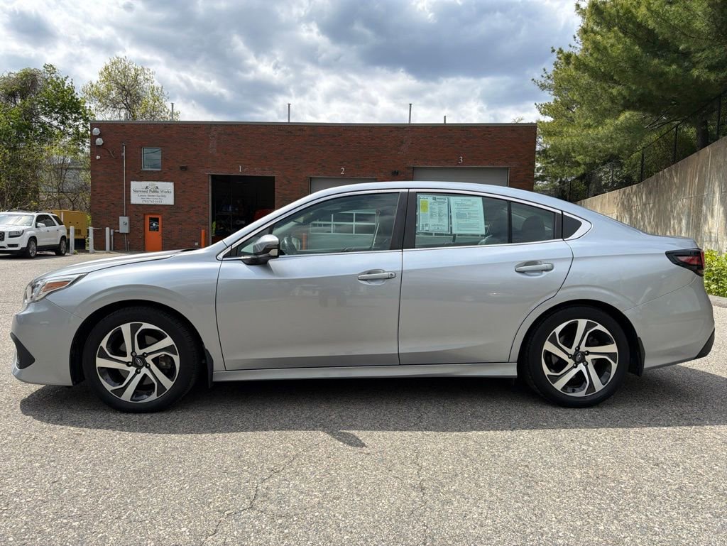 Used 2022 Subaru Legacy Limited AWD/4WD image 2