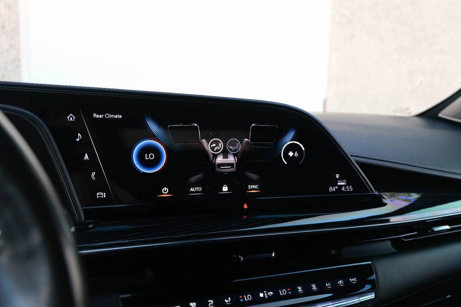 Used 2021 Cadillac Escalade ESV Sport w/ Driver Assist Tech Package image 47