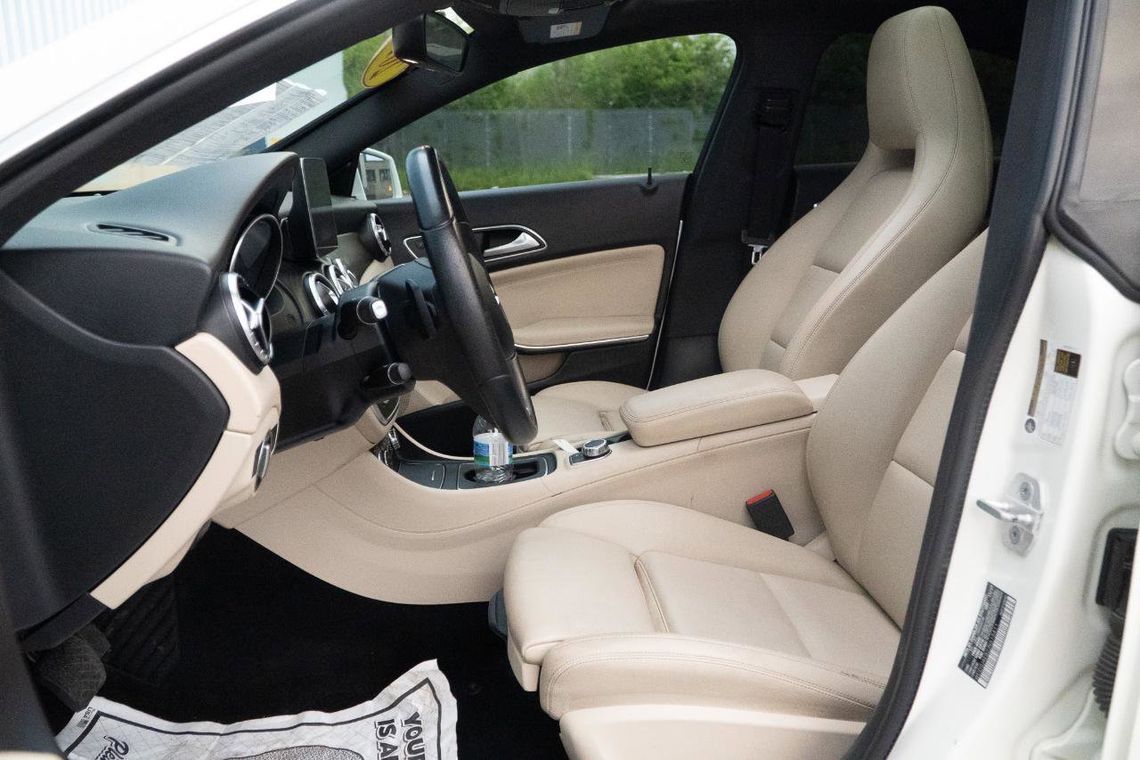 Used 2018 Mercedes-Benz CLA 250 image 25