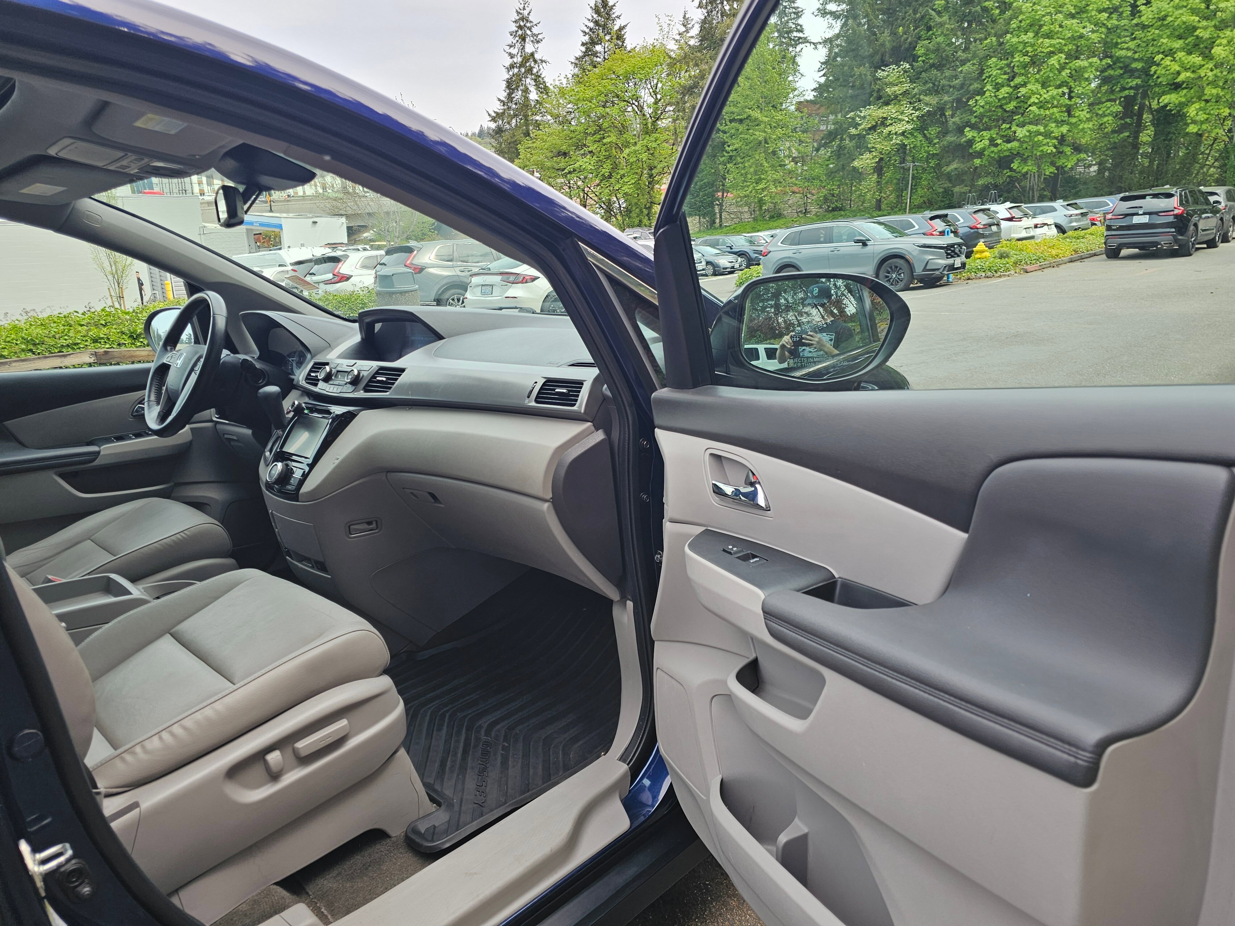 Used 2016 Honda Odyssey EX-L image 12