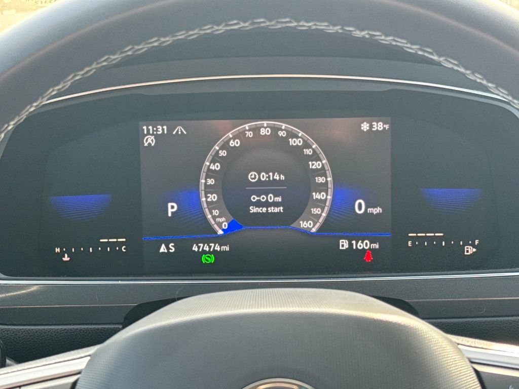 Used 2022 Volkswagen Tiguan SE w/ Panoramic Sunroof Package image 18