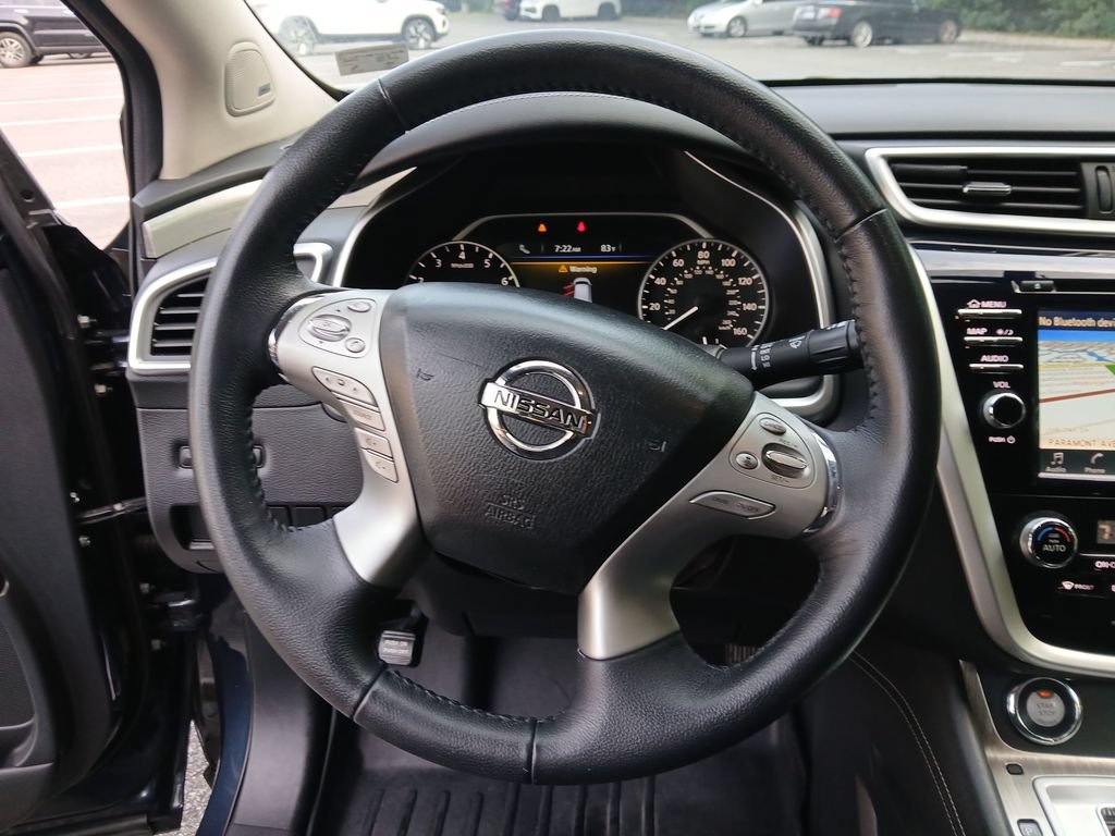 Used 2018 Nissan Murano SV w/ Premium Package AWD/4WD image 16