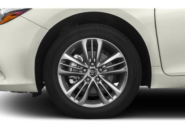 Used 2015 Toyota Camry SE FWD image 13