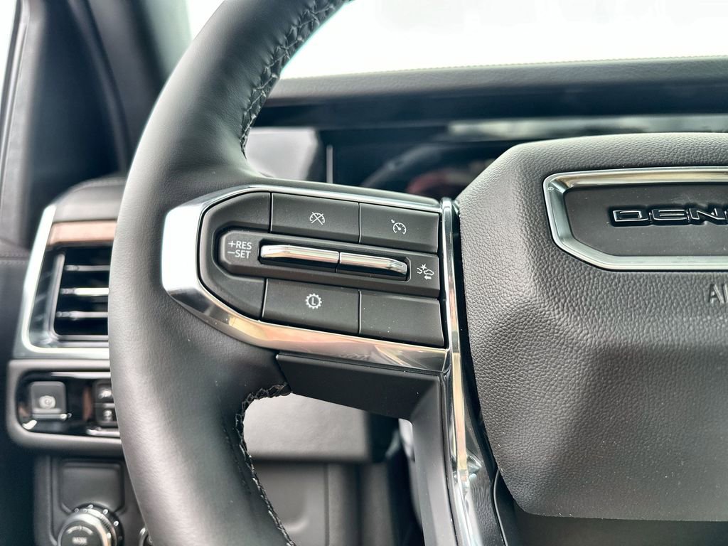 New 2026 GMC Yukon Denali w/ Sun & Power Step Package image 31