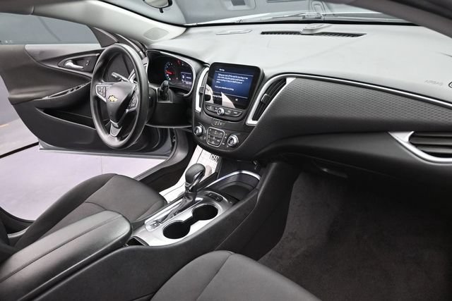 Used 2024 Chevrolet Malibu LT FWD image 37