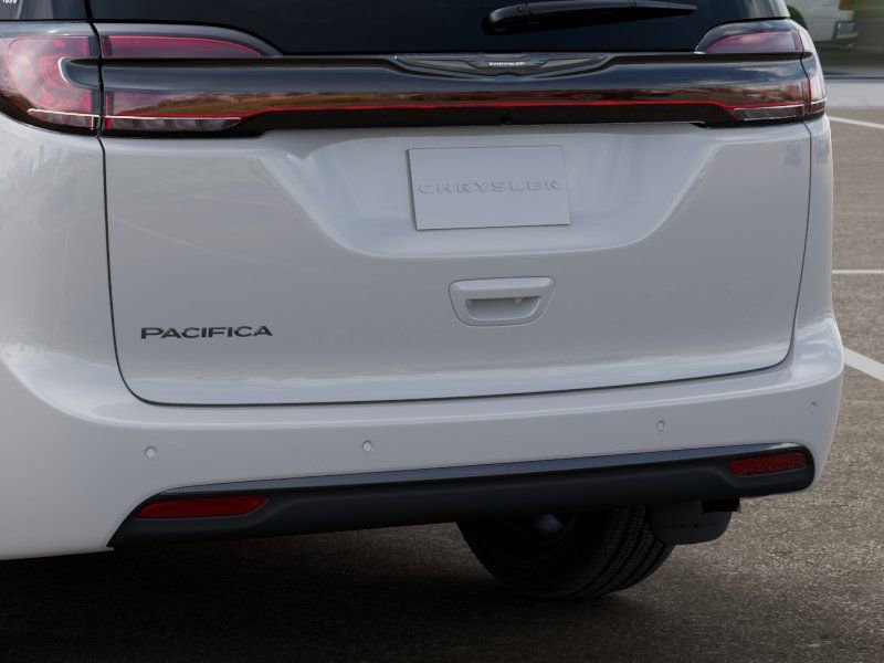 New 2026 Chrysler Pacifica Select FWD image 13
