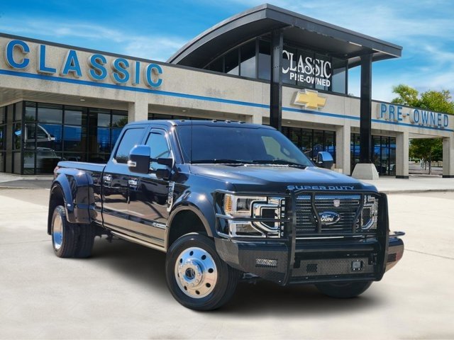 Used 2021 Ford F450 Platinum w/ FX4 Off-Road Package image 2