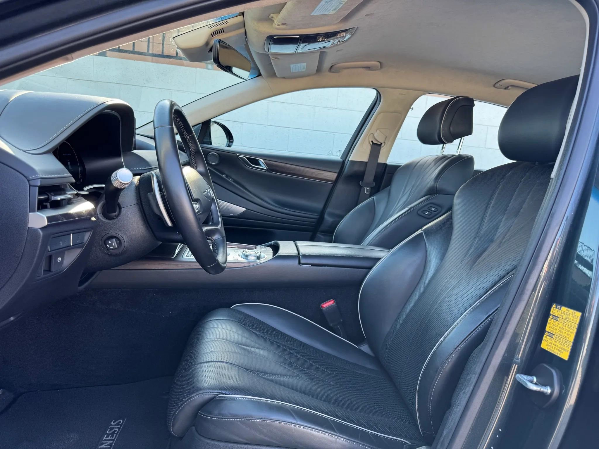 Used 2023 Genesis Electrified G80 AWD/4WD image 11