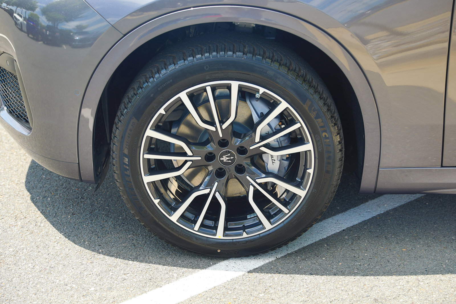 New 2024 Maserati Grecale GT image 9