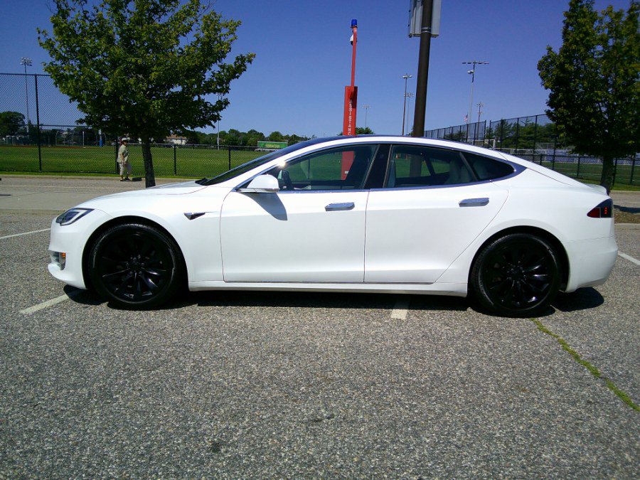 Used 2017 Tesla Model S 90D AWD/4WD image 36