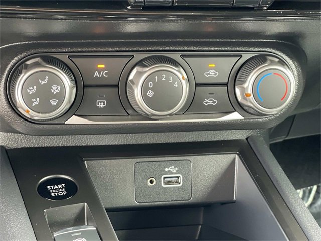 Used 2025 Nissan Kicks S w/ Charging Package image 15