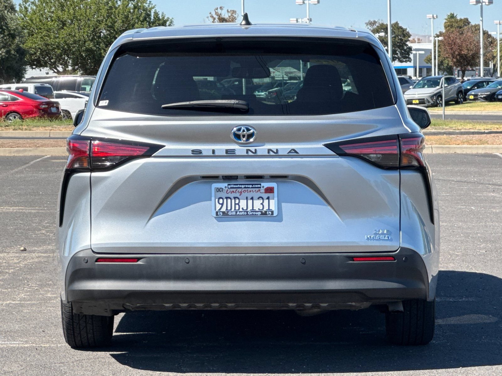 Used 2022 Toyota Sienna XLE FWD image 5