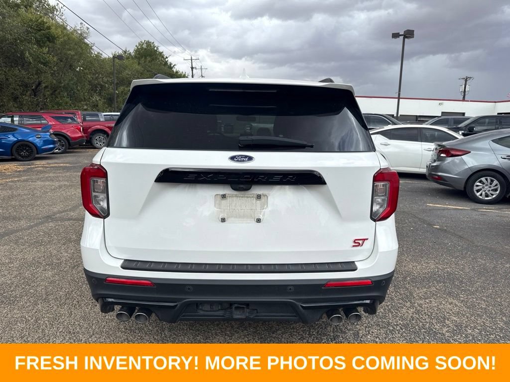 Used 2024 Ford Explorer ST w/ Equipment Group 401A AWD/4WD image 3
