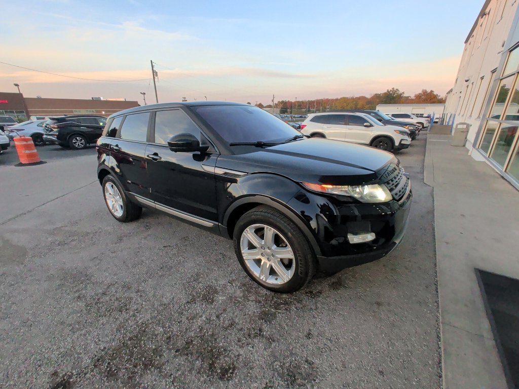 Used 2014 Land Rover Range Rover Evoque Pure Premium AWD/4WD image 2