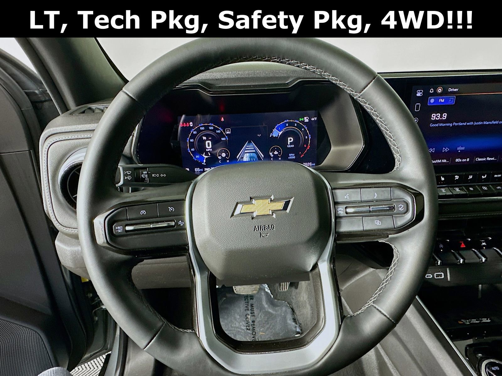 Used 2024 Chevrolet Colorado LT w/ LT Convenience Package II image 12