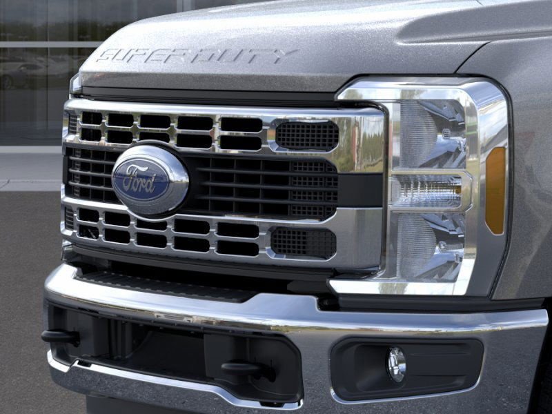New 2025 Ford F350 XL w/ XL Chrome Package image 17