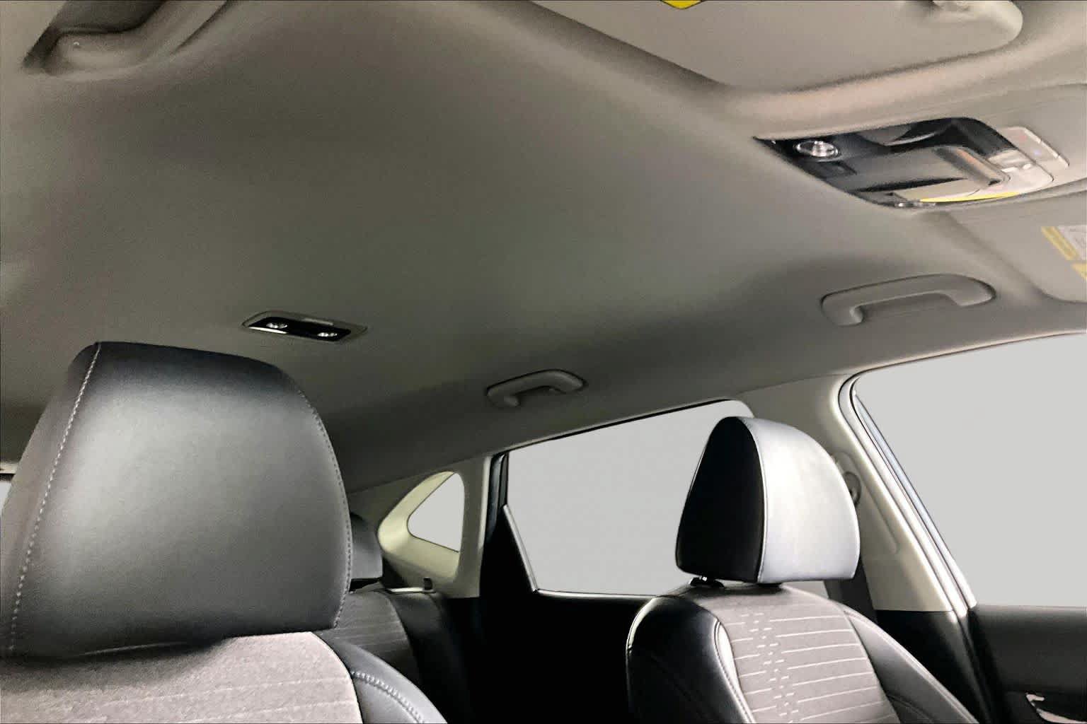 Used 2022 Kia Seltos Nightfall Edition AWD/4WD image 13