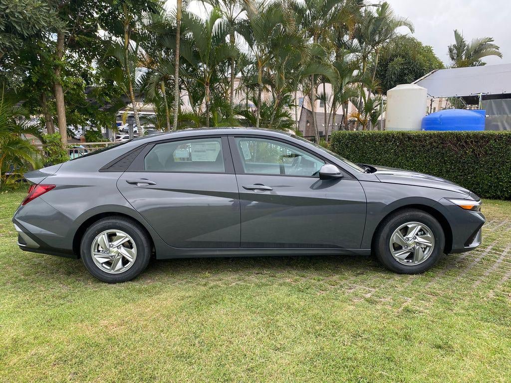 New 2026 Hyundai Elantra SE FWD image 26