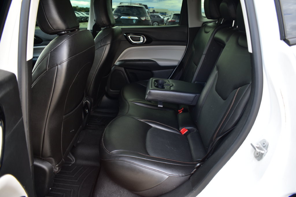 Used 2022 Jeep Compass Limited AWD/4WD image 22