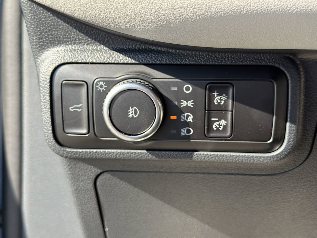 New 2026 Ford Explorer Active w/ Active Comfort Package RWD image 20