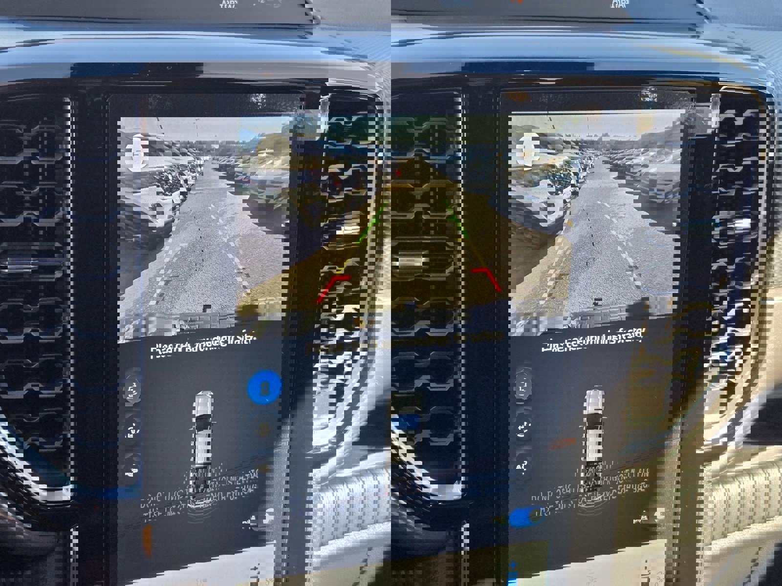 New 2025 Ford Ranger XLT w/ FX4 Off-Road Package image 9