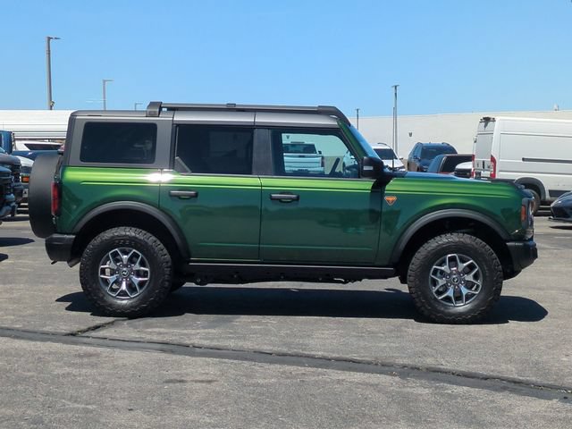 Used 2025 Ford Bronco Badlands AWD/4WD image 9
