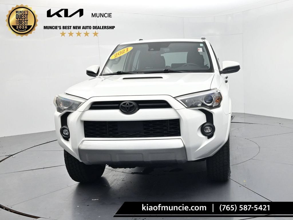 Used 2021 Toyota 4Runner TRD Off-Road AWD/4WD image 3