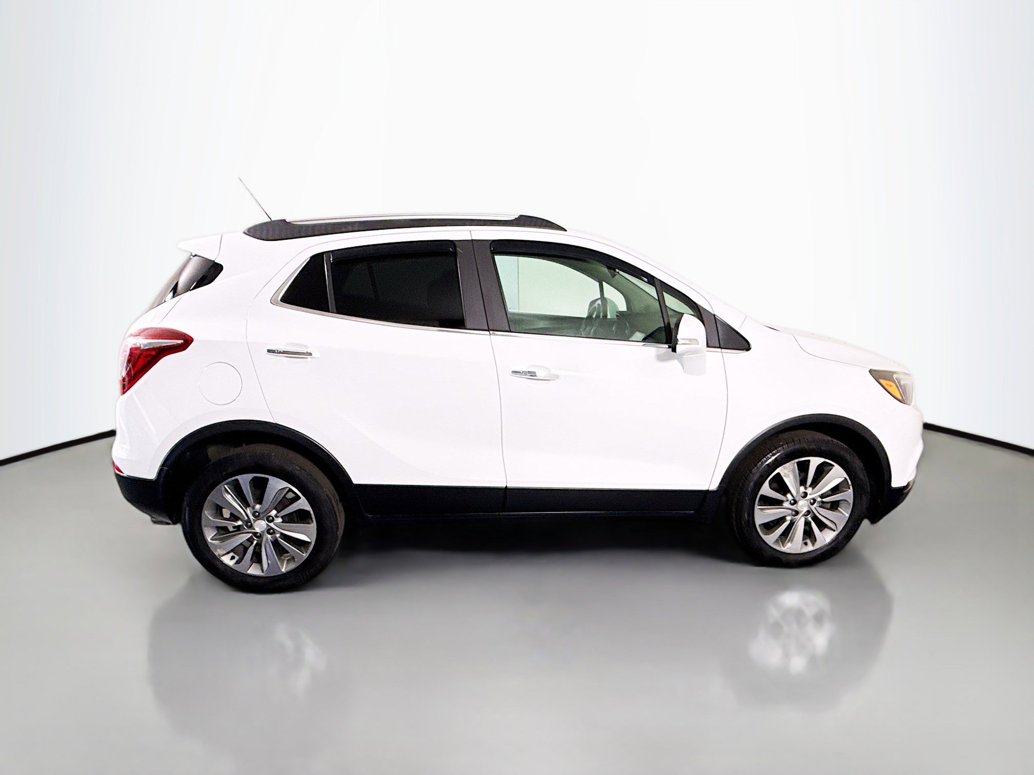 Used 2017 Buick Encore Preferred image 11