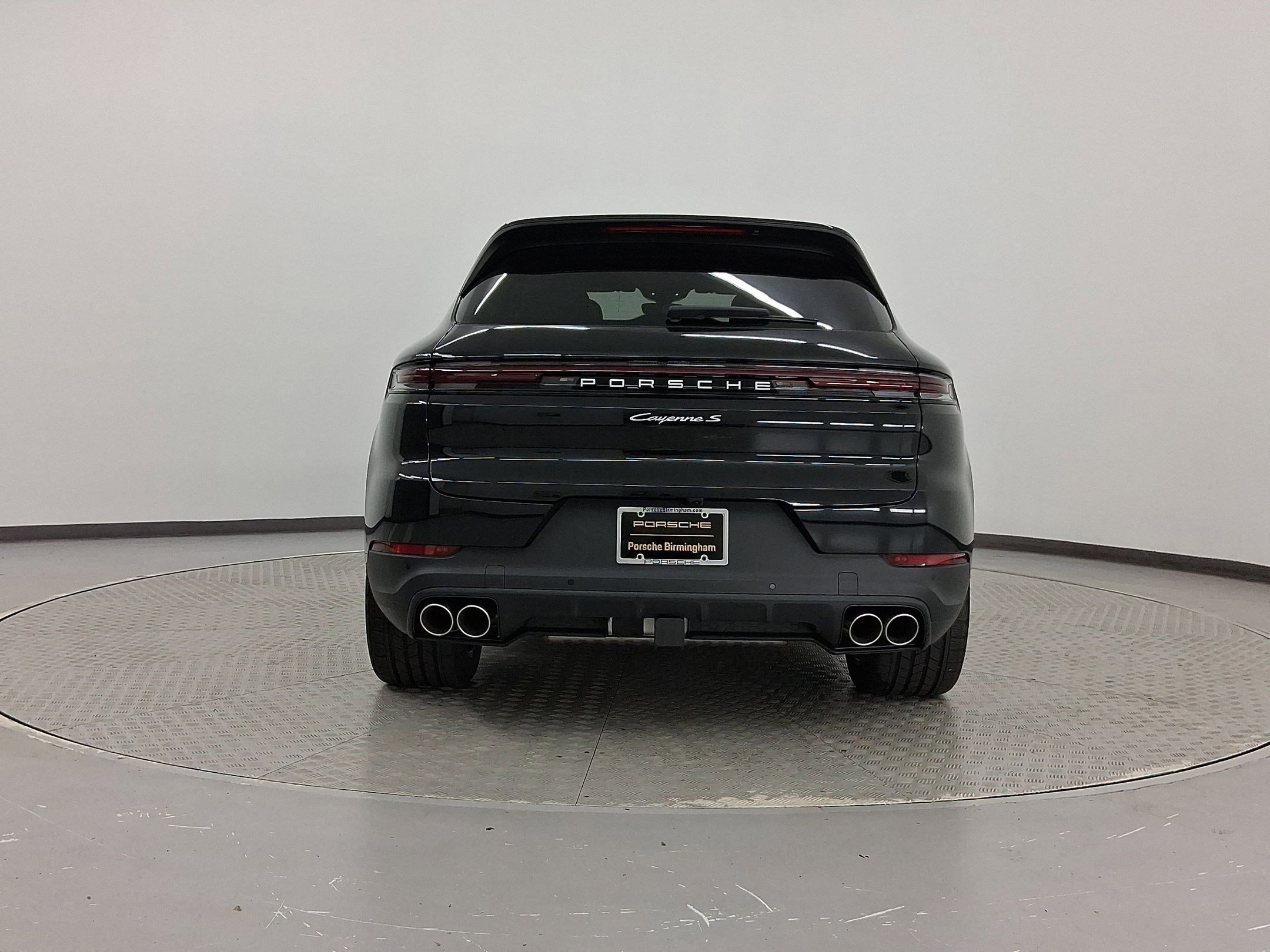 New 2025 Porsche Cayenne S image 10