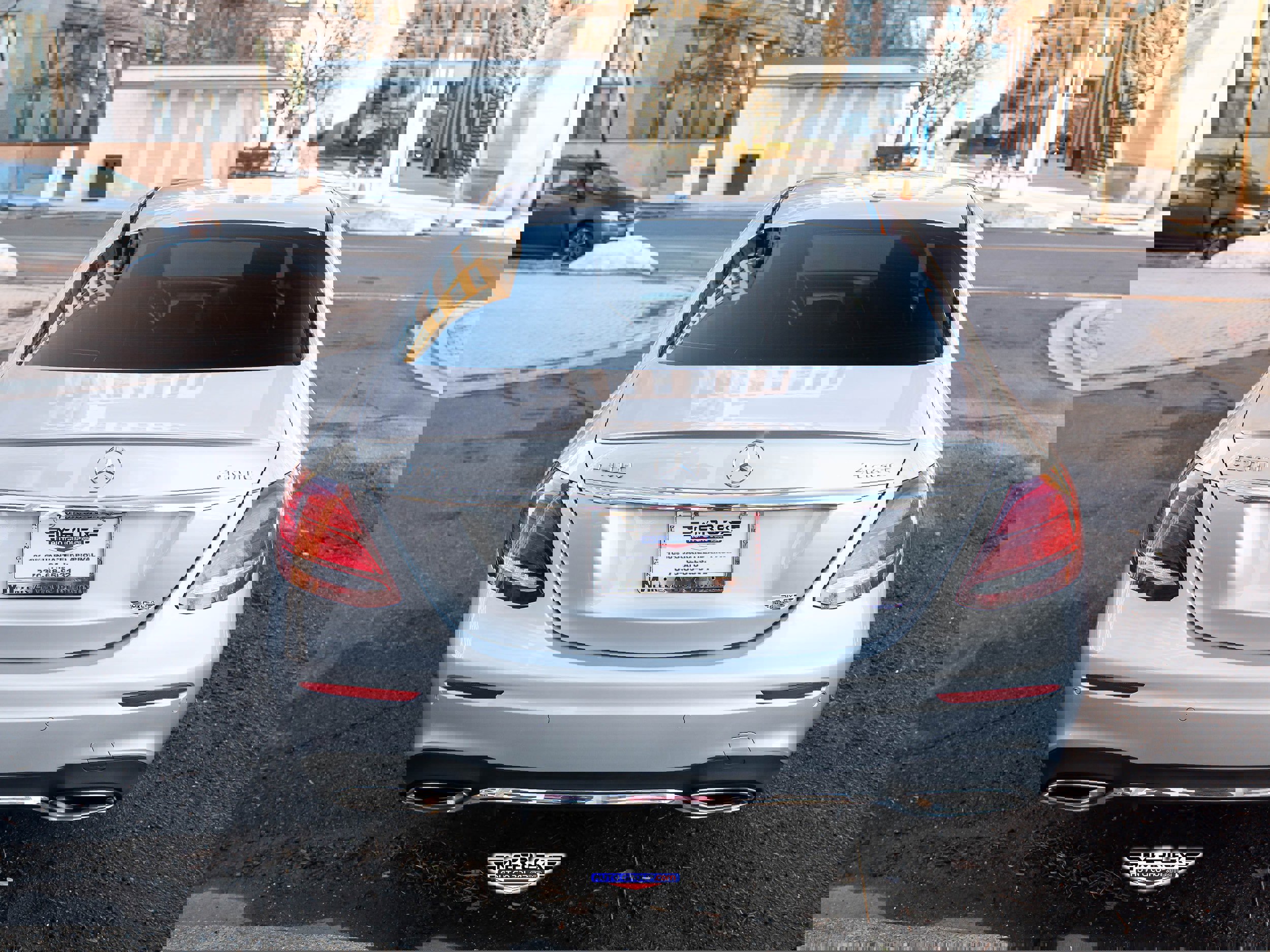 Used 2017 Mercedes-Benz E 300 4MATIC image 5