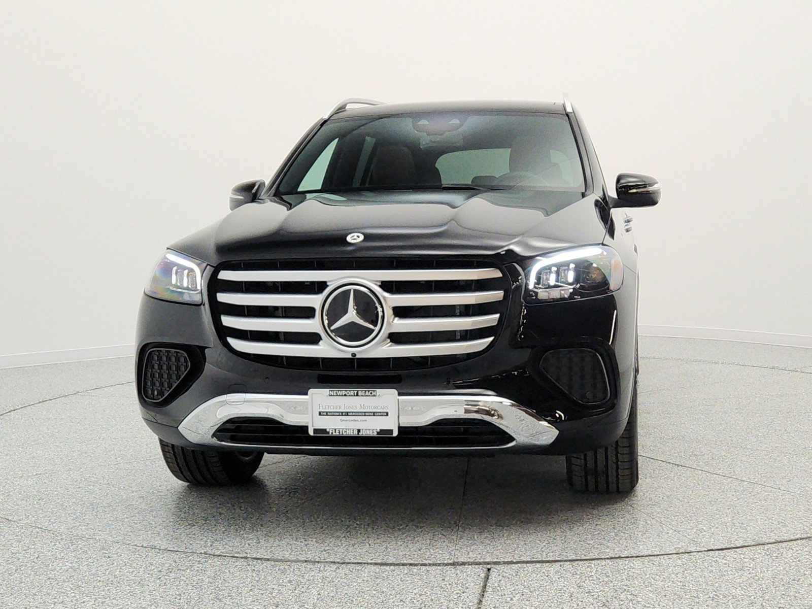 Certified 2026 Mercedes-Benz GLS 450 4MATIC image 2