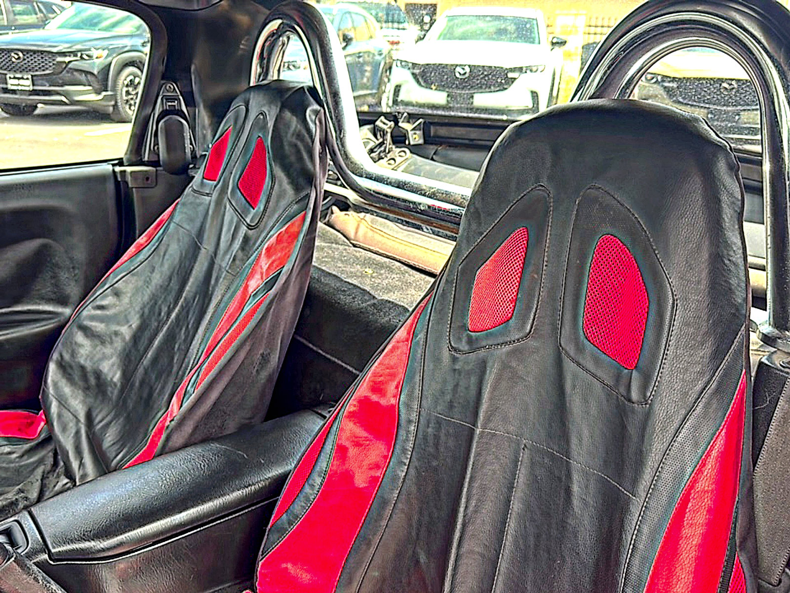 Used 1999 MAZDA MX-5 Miata Sport RWD image 14