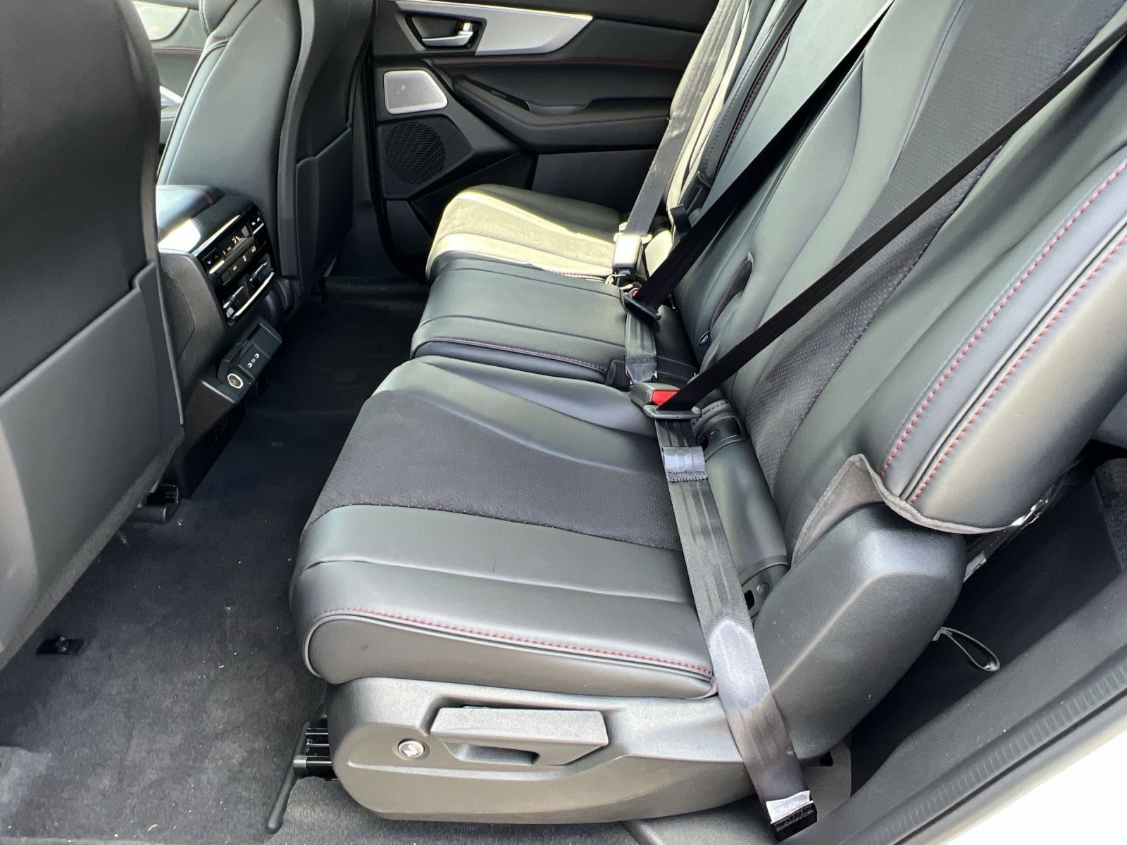 New 2026 Acura MDX A-Spec image 22