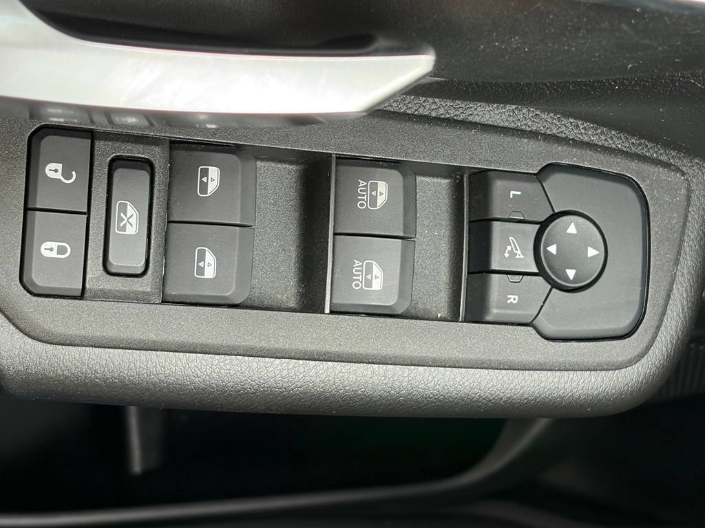 Used 2025 RAM 1500 Big Horn AWD/4WD image 59