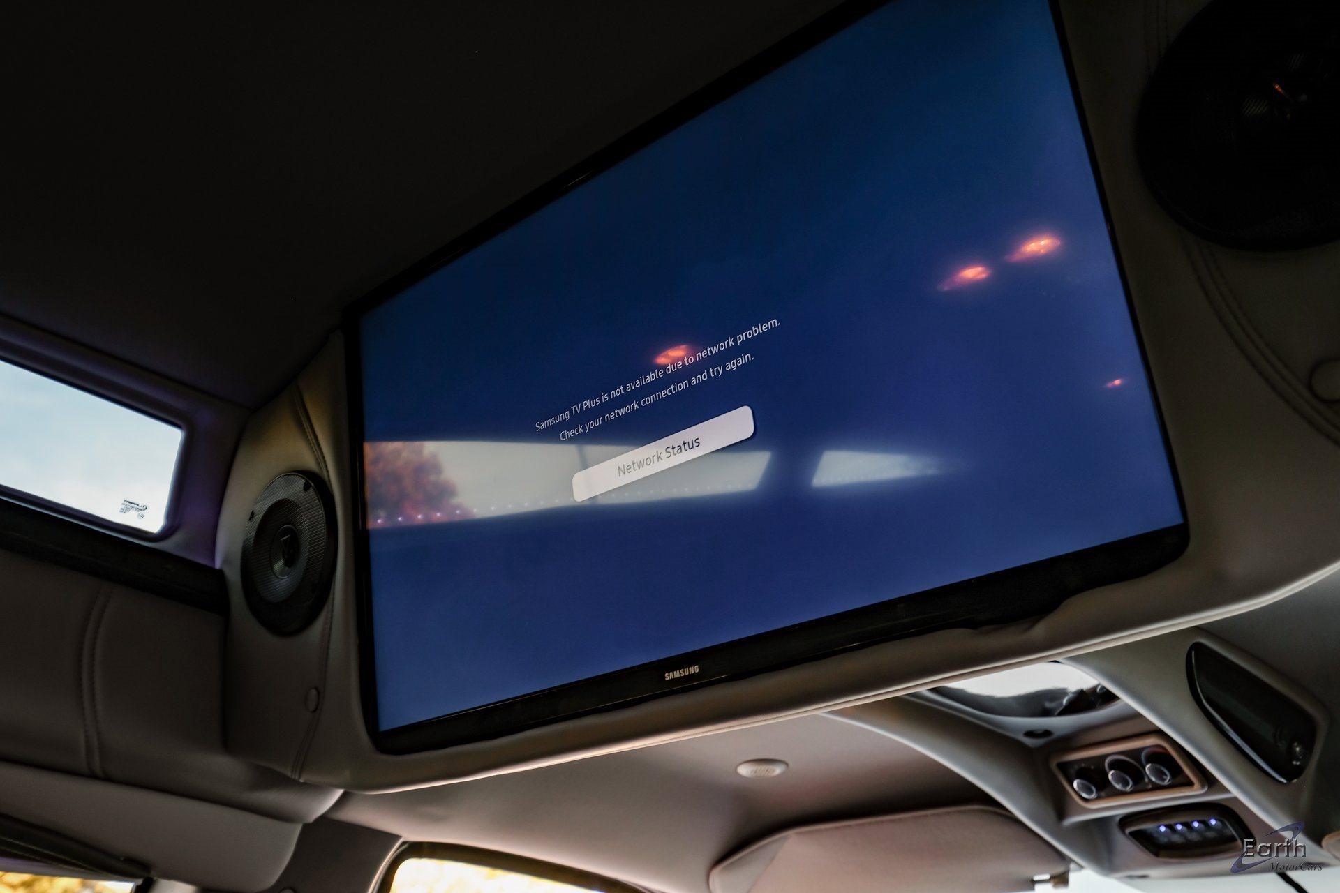 Used 2023 Chevrolet Express 2500 image 78