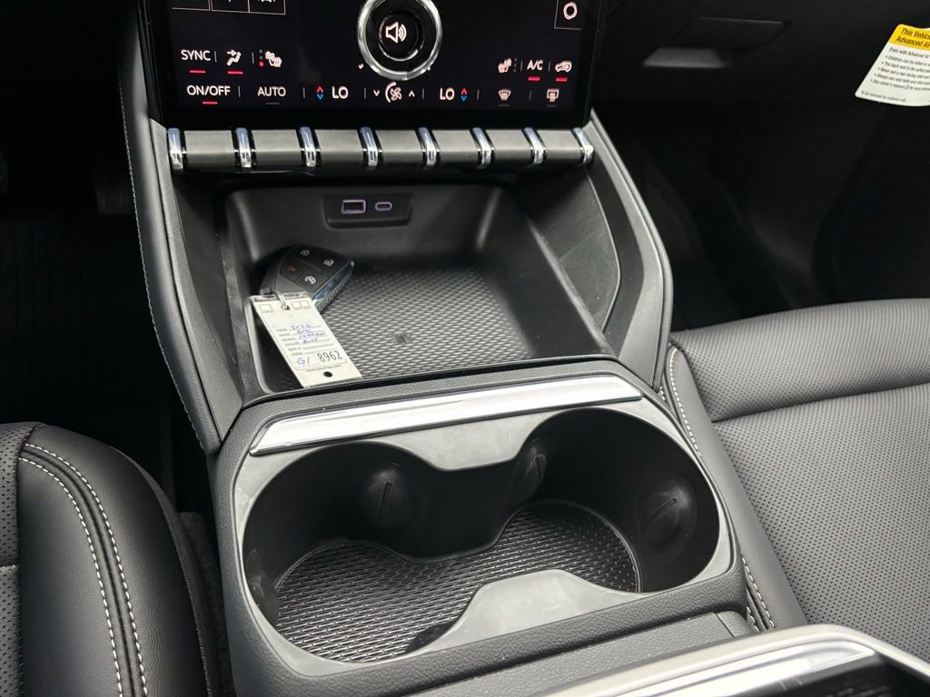 New 2026 GMC Terrain Elevation w/ Elevation Premium Package image 31