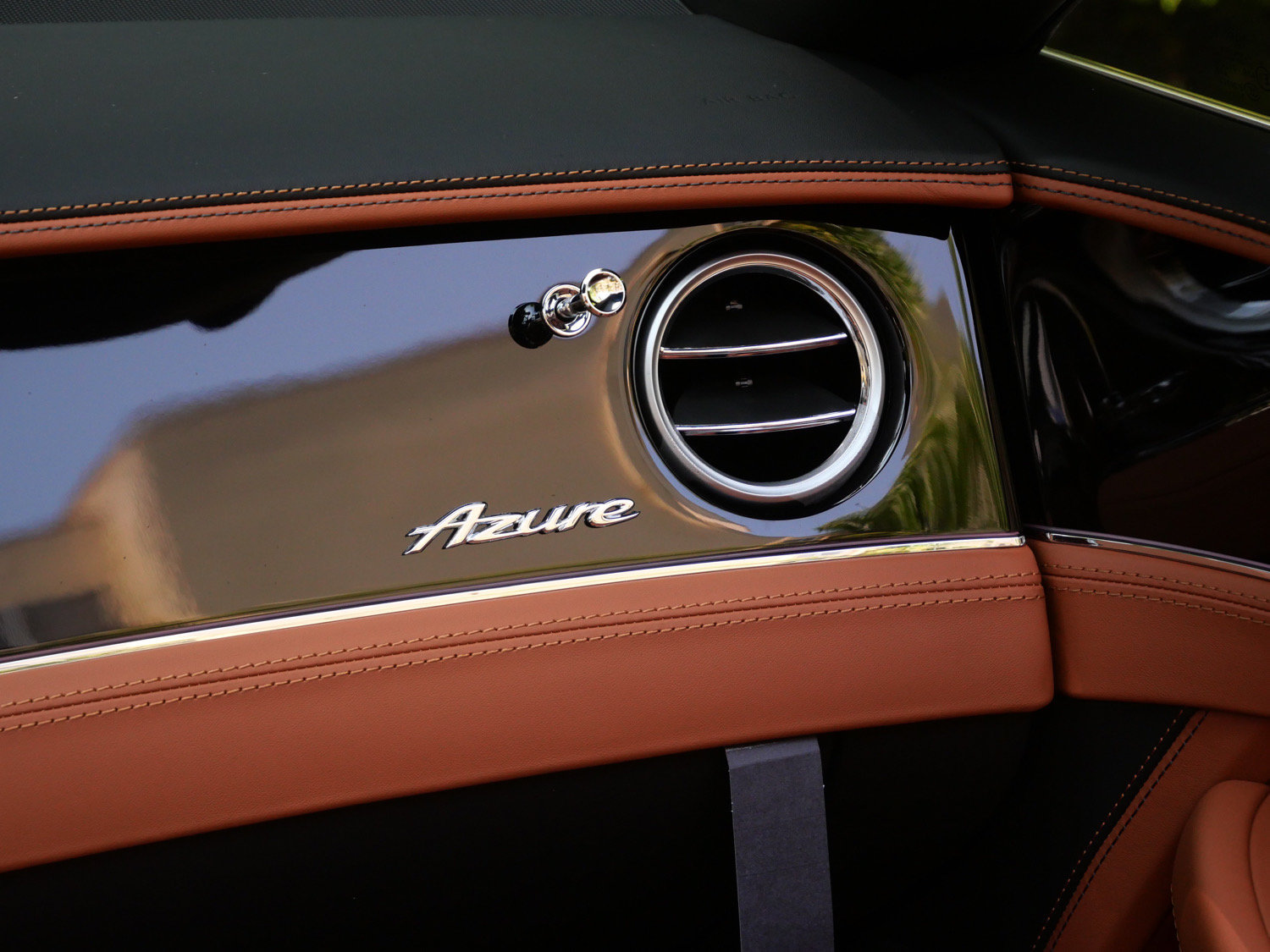 New 2026 Bentley Continental GT Azure AWD/4WD image 22