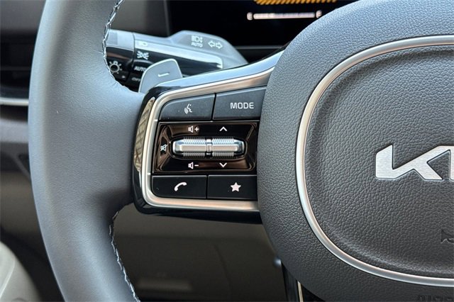 New 2026 Kia Carnival EX image 30